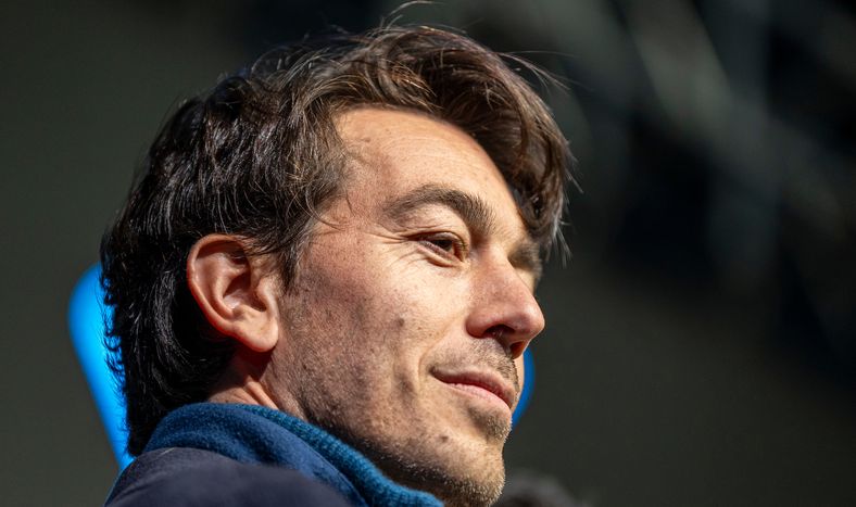 Exsenador Juan Sartori.