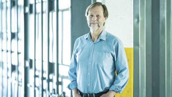 la inversion en ciencia, la ?fuga de cerebros? y la ia segun luis barbeito, gran premio nacional de ciencias la inversion en ciencia, la ?fuga de cerebros? y la ia segun luis barbeito, gran premio nacional de ciencias