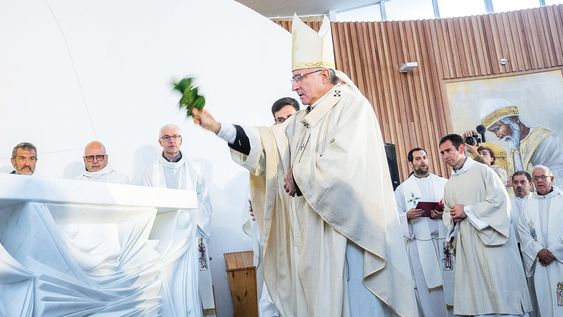 El arzobispo de Montevideo Daniel Sturla bendijo la parroquia.
