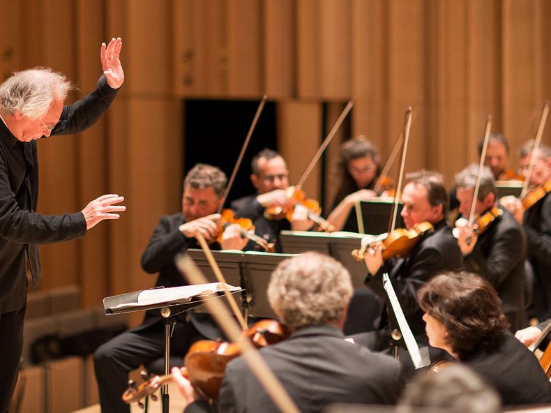 Cada año, la programación del Centro Cultural de Música es sustentada por sus socios a través del abono anual.