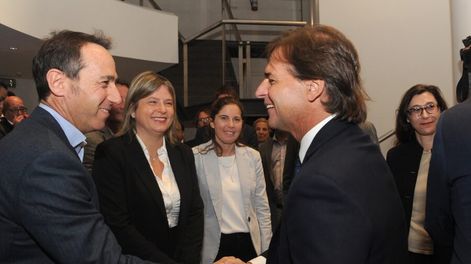 El millonario argentino Galperin y el presidente Luis Lacalle Pou