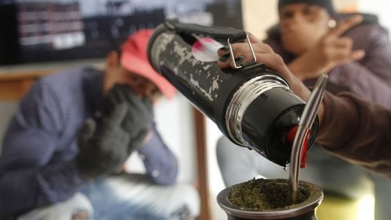 imagen de Se duplicó la cantidad de reclusos interesados en cursar carreras universitarias; hay unos 200 aspirantes imagen de Se duplicó la cantidad de reclusos interesados en cursar carreras universitarias; hay unos 200 aspirantes