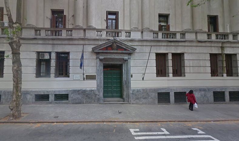 imagen de Preocupación en el gobierno por nivel de omisión en identificar  a personas dueñas de sociedades, tras primeras fiscalizaciones
