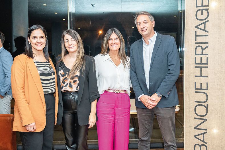 De Banque Heritage: gerenta de Banca Ahorro e Inversión Valeria Irazábal, gerenta de la sucursal de Carrasco Virginia Tarragó, gerenta de Sustentabilidad, Marketing & Productos Carolina Bellenda y ejecutivo de Banca Ahorro Alejandro Fresengo