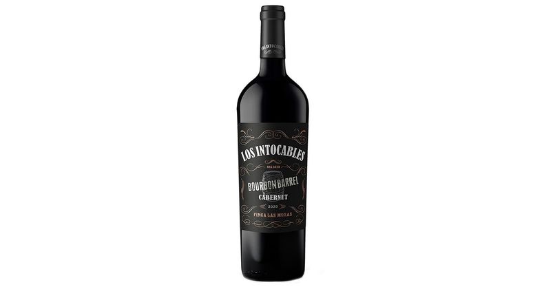 Col vino Finca Las Moras.jpg