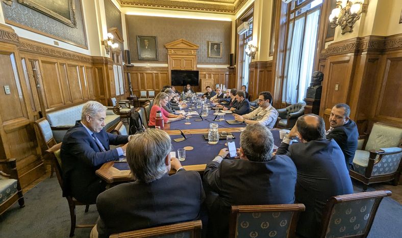 Reunión de la bancada bicameral del Partido Colorado, el 1 de octubre.