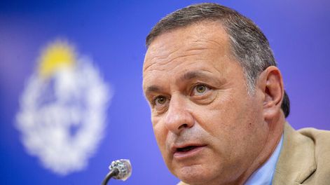 Búsqueda | Álvaro Delgado en la Torre Ejecutiva. Foto: Mauricio Zina / adhocFOTOS