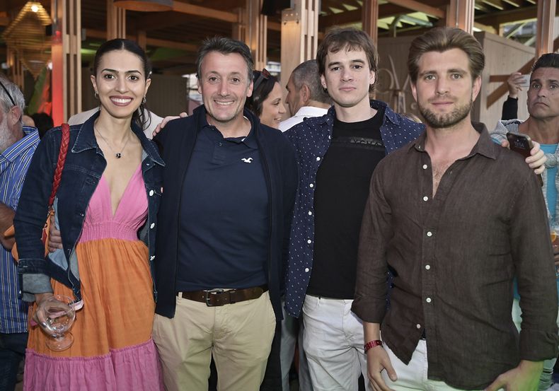Belén Curbelo, Alfredo Guelfi, Bruno Manini y Máximo Cirio