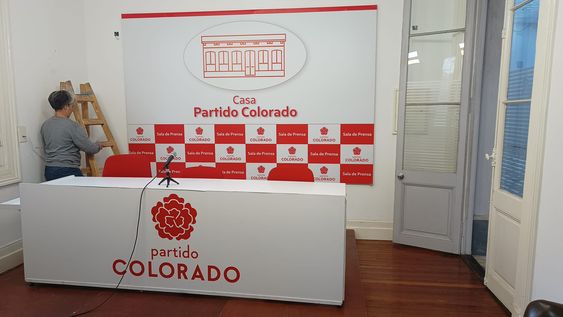Sala de conferencias del Partido Colorado Sala de conferencias del Partido Colorado