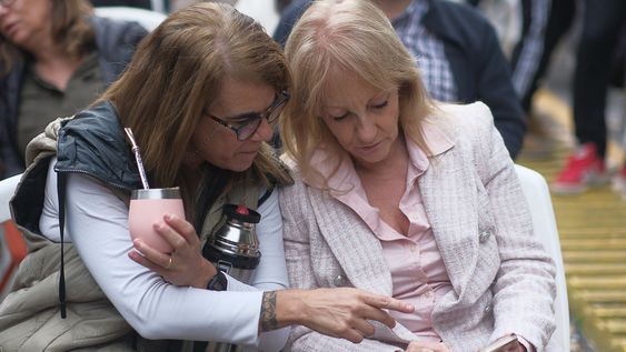 la partida de silvia nane del senado es una ?perdida? que tomo por sorpresa a la bancada oficialista la partida de silvia nane del senado es una ?perdida? que tomo por sorpresa a la bancada oficialista