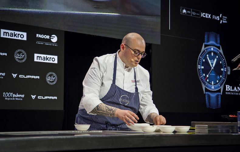 Davide Caranchini del restaurante Materia en el Lago de Como abordó el tema de la sostenibilidad bajo el título El pensamiento moderno. Fotos gentileza Madrid Fusión