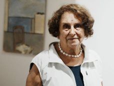 Angelina de la Quintana en su muestra Lenguajes en tránsito: una obra abierta. Angelina de la Quintana en su muestra Lenguajes en tránsito: una obra abierta.