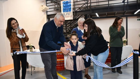Inauguración de refacciones en el Instituto Dr. Andrés Pastorino del barrio Colón, bajo un convenio social Inauguración de refacciones en el Instituto Dr. Andrés Pastorino del barrio Colón, bajo un convenio social
