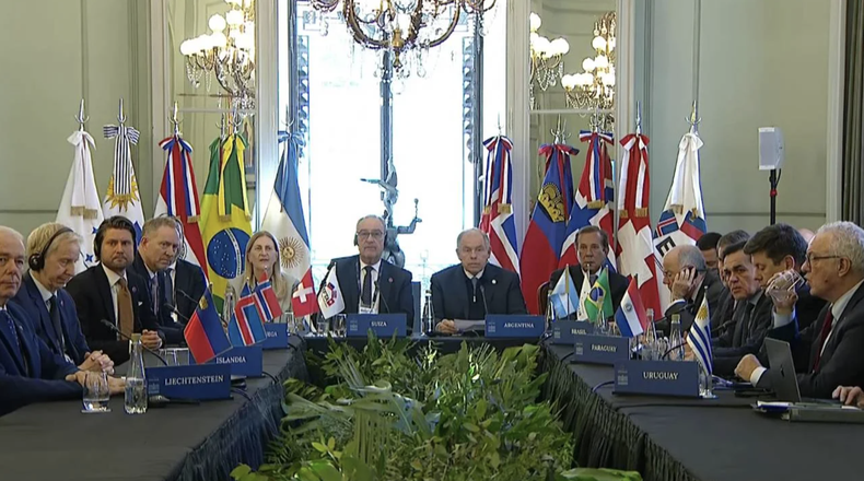 Representantes del Mercosur y EFTA anuncian el cierre de las negociaciones de un acuerdo de libre comercio
