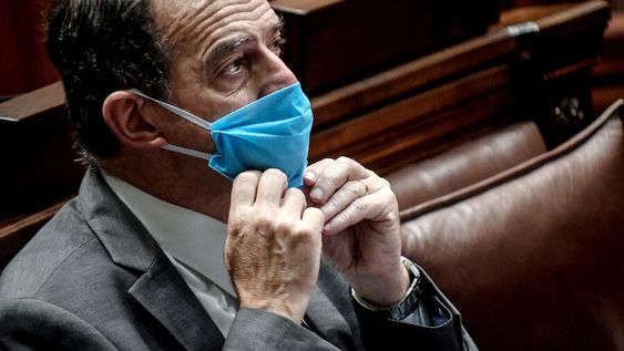 imagen de Mientras descoloca a sus socios de la coalición con algunos planteos, Cabildo Abierto muestra semejanzas con el MPP imagen de Mientras descoloca a sus socios de la coalición con algunos planteos, Cabildo Abierto muestra semejanzas con el MPP