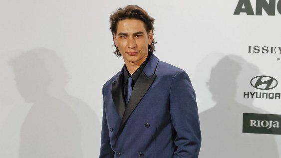 Enzo Vogrincic, al recibir el premio del hombre del año en la categoría Artista internacional por la revista Esquire; el actor uruguayo agradeció su propia “inconciencia y la valentía de haber encontrado una pasión”, y haberla seguido