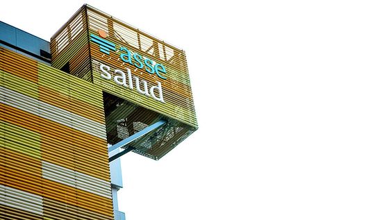 Edificio central de ASSE. Foto: Javier Calvelo / adhocFOTOS Edificio central de ASSE. Foto: Javier Calvelo / adhocFOTOS