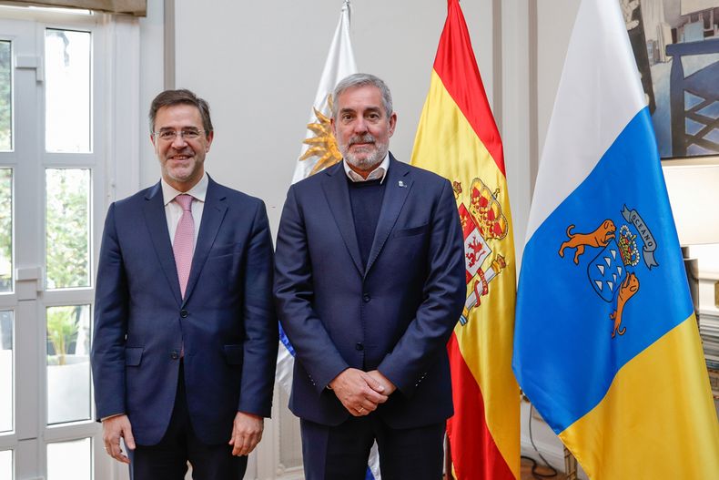 Embajador de España Javier Salido Ortiz y presidente de Canarias Fernando Clavijo.