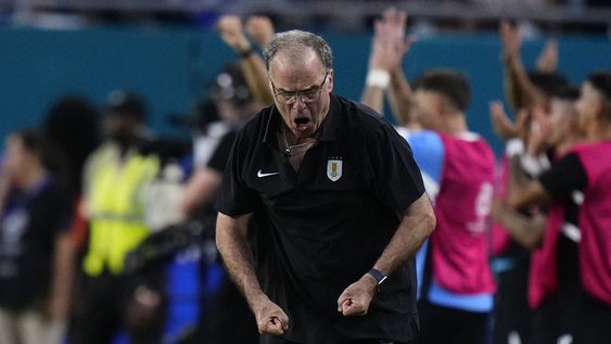 Marcelo Bielsa durante el partido Uruguay-Panamá en la Copa América 2024 Marcelo Bielsa durante el partido Uruguay-Panamá en la Copa América 2024