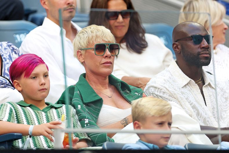 Pink asistió a la final del US Open con su hijo, Jameson Moon Hart.