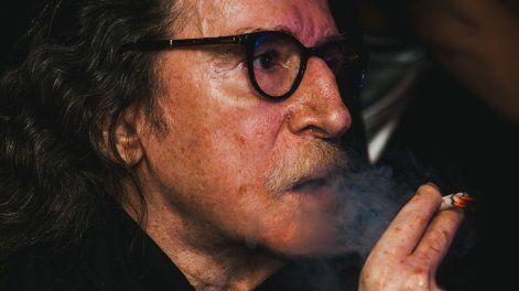 La prioridad es que Charly disfrute; que coma tranquilo, que tenga días amables, que pueda reencontrarse con sus amigos, sin más.