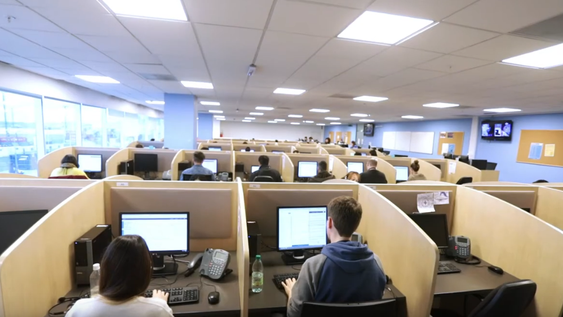 El call center Alorica en Aguada Park. El call center Alorica en Aguada Park.