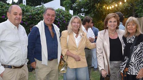 El empresario Juan Otegui; Gerardo Zambrano; Magdalena Zorrilla; Mariela Carrasco; y Beatriz Zerbino