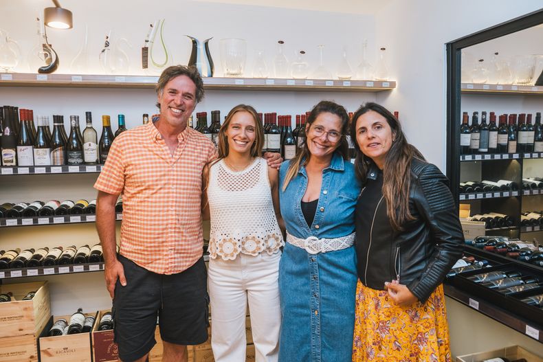 Gonzalo Duarte, Juliana Toscanini, Fabiana Borgno y Silvina Bonet.