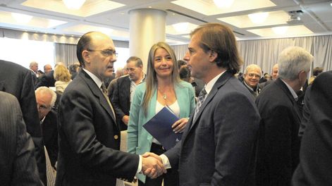 Lacalle Pou, precandidato, en el evento de la confederación. Foto: CCE