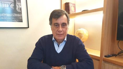 El presidente de la Bolsa de Valores de Montevideo, Ángel Urraburu