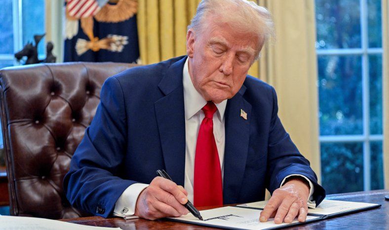 Donald Trump en el despacho oval de la Casa Blanca.
