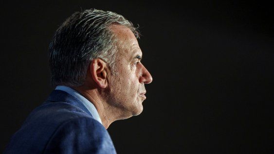 Yamandú Orsi. Yamandú Orsi.