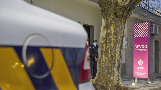 Las comisarías especializadas en violencia de género son las primeras en tramitar las denuncias contra policías. Foto: Presidencia de la República