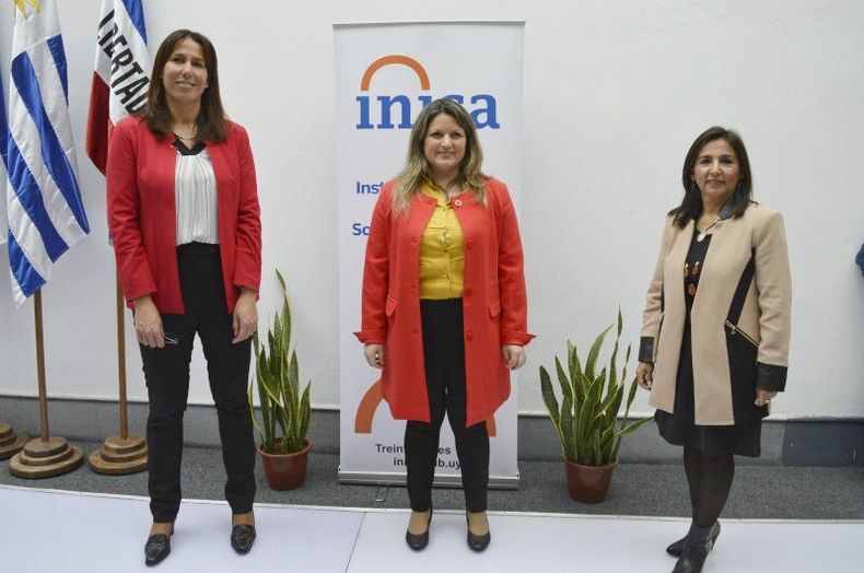 Rosanna De Olivera, Andrea Venosa y Sandra Etcheverry.