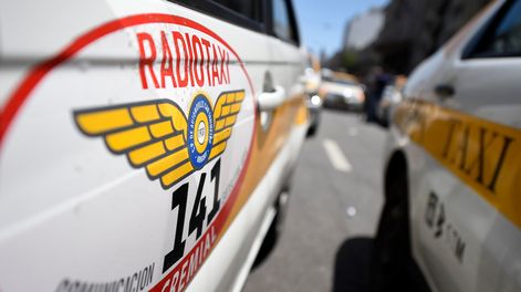 El aumento de la tarifa del taxímetro incidió en los precios de transporte de pasajeros con chofer en noviembre.