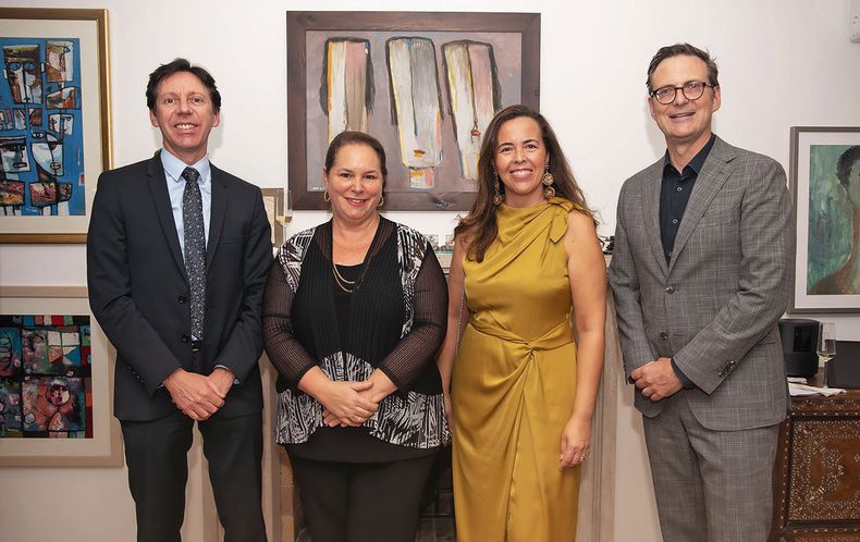 Embajadores de Francia Jean-Paul Seytre, de Canadá Isabelle Valois, agregada consular de Bélgica Jimena Villar y embajador de Suiza Daniel Derzic