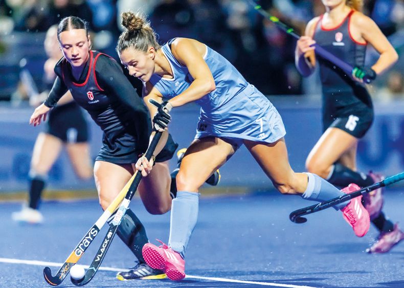 Constanza Coti Barrandeguy, delantera de 29 años, jugadora del Old Woodlands y capitana de Las Cimarronas, asegura que “esto va a ser un antes y un después para este deporte”