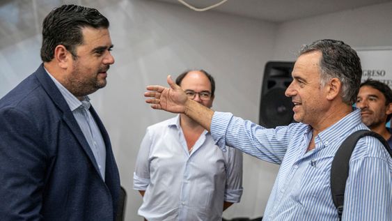 Nicolás Olivera y Yamandú Orsi Nicolás Olivera y Yamandú Orsi