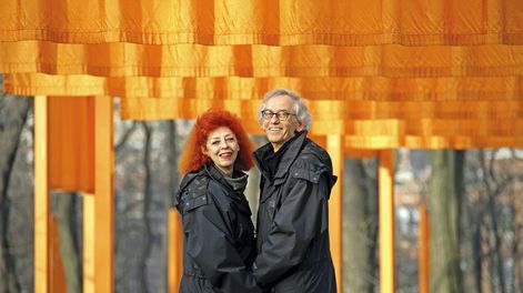 Búsqueda | Christoy Jeanne-Claude en su instalación en el Central Park. Foto: Gentileza MACA.
