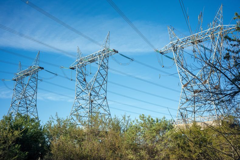 Tendido eléctrico de UTE. 