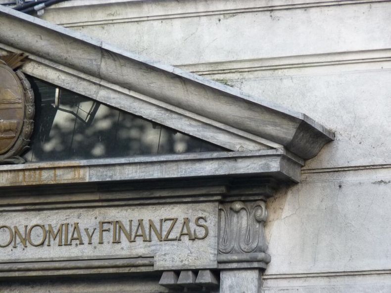 imagen de “Riesgo país” sigue debajo de 100 y sube costo de la deuda en pesos