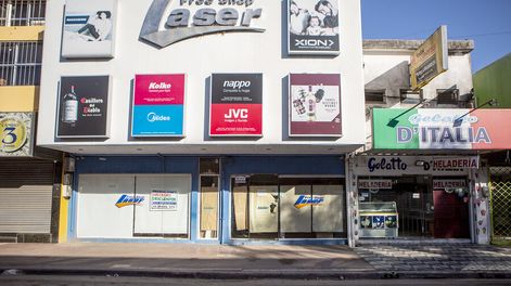 El comercio de frontera, uno de los más golpeados. Foto: Nicolás Garrido / Búsqueda