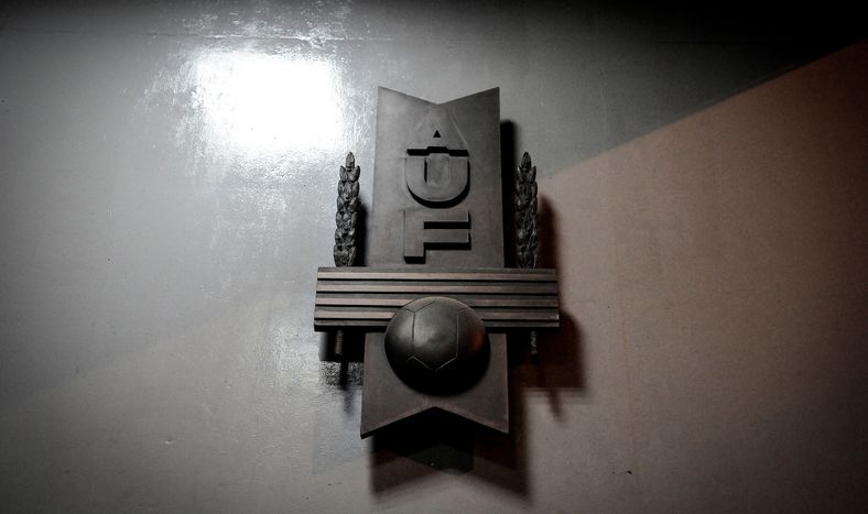 La Asociación Uruguaya de Fútbol espera cerrar los nuevos contratos en los primeros días de diciembre.