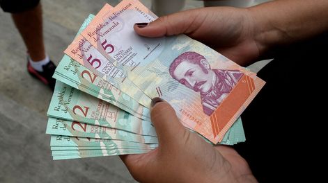 imagen de Cambios locales miran  de lejos al bolívar