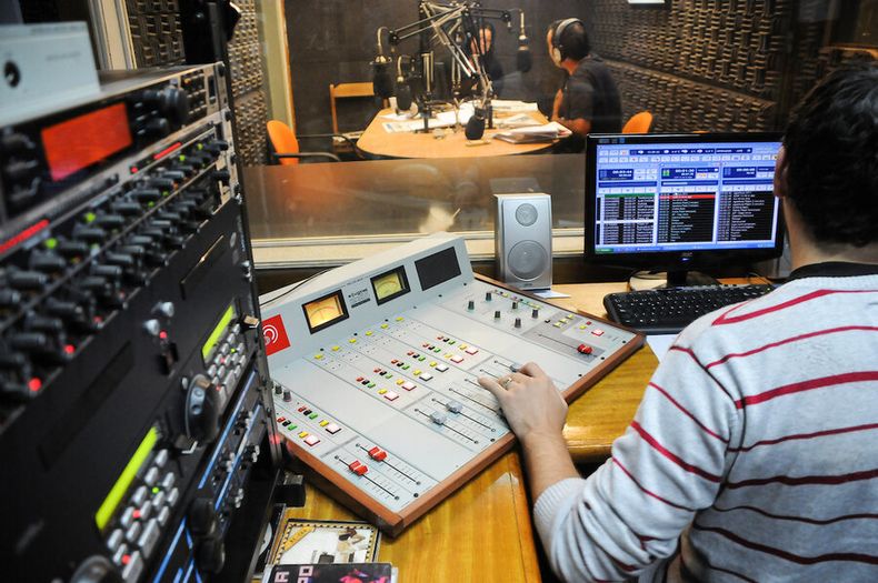 imagen de Las radios en el interior, un servicio “vocacional” y local que  corre riesgo de “extinguirse” ante las nuevas tecnologías