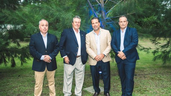 Director de BROU Pablo Sitjar, intendente de Maldonado Enrique Antía, presidente de BROU Salvador Ferrer y vicepresidente del BROU Alejandro Lafluf