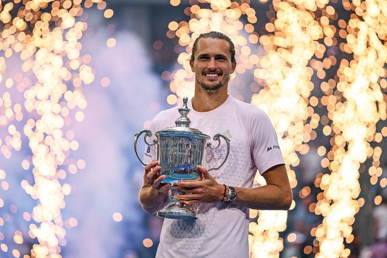 El ganador del US Open, Alexander Zverev, dedicó el triunfo a su madre.