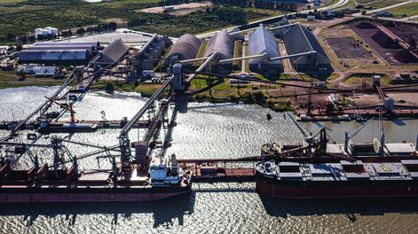 Terminal de Navíos en Nueva Palmira.