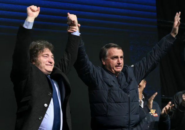 Javier Milei junto a Jair Bolsonaro durante una conferencia de conservadores en Brasil