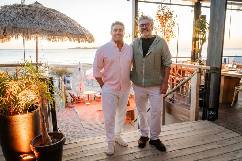 Presidente de Porto Seguro Uruguay Fernando Viera y CEO de la vertical Seguros de Porto para Brasil y Uruguay Rivaldo Leite.